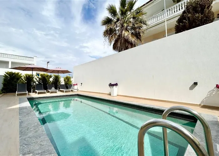 White Lion Kallithea 1 Kallithea (Chalkidiki)